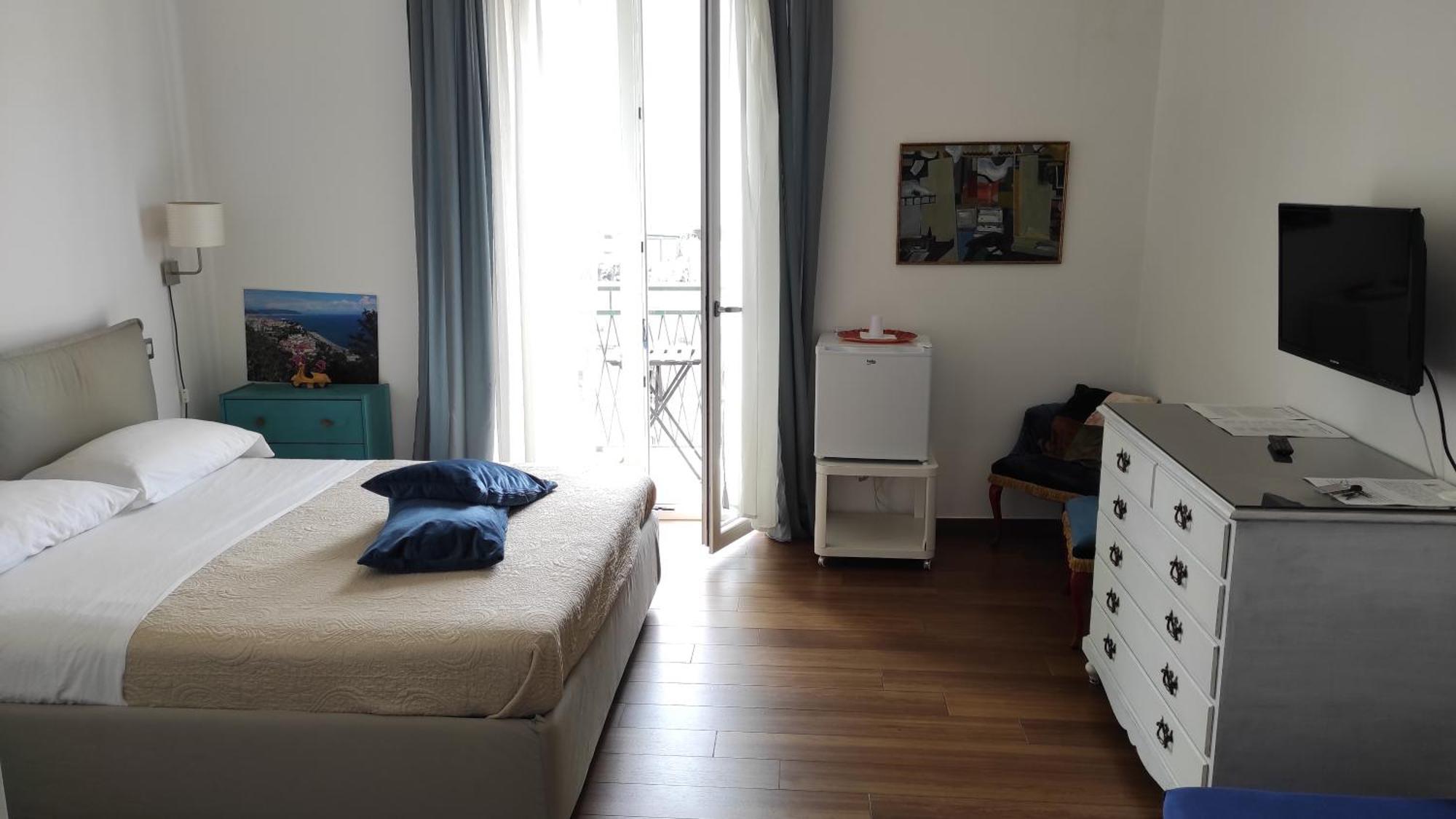 Marchesa Lulu Hotel Salerno Eksteriør billede
